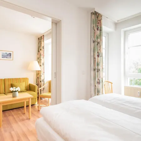 Apartment 650, Seepark *