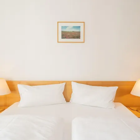 650, Seepark Apartment