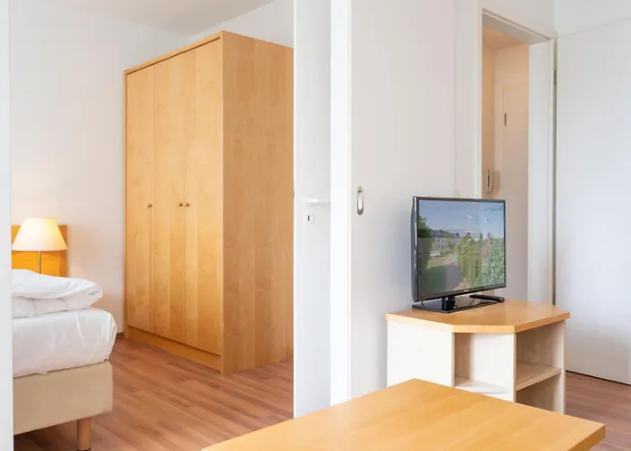 650, Seepark * Sellin (Rugen)